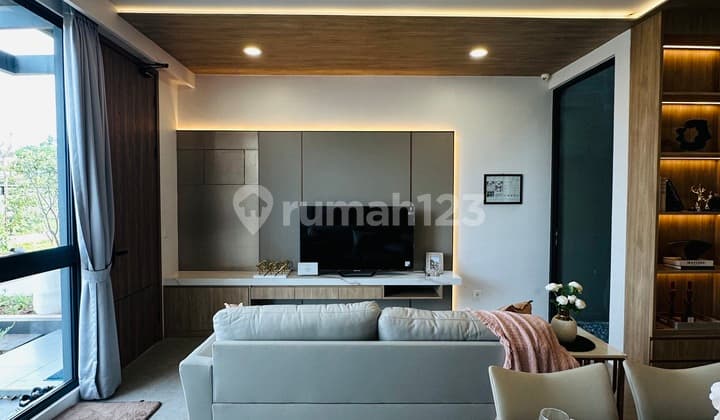 Rumah Cantik 2 Lantai di Pusat BSD Dekat Tol dan bisa KPR