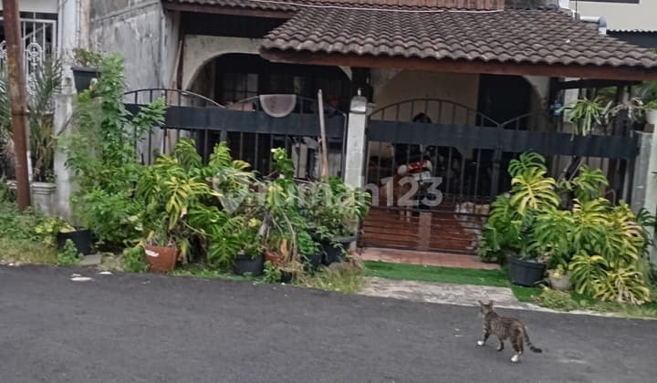 Dijual Hunian Dgn Lingkungan Yg Tenang Depok 1 Perumnas