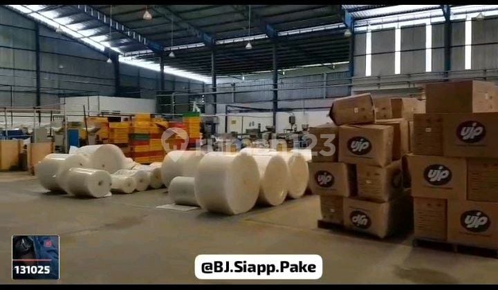 For Rent 2 Warehouses Combined into 1 Ready to Use.