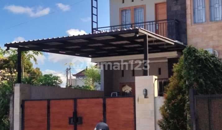 Minimalist House for Rent in Renon
