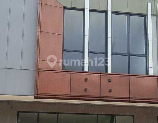Disewakan Ruko Baru 3lt Kotawisata Cibubur