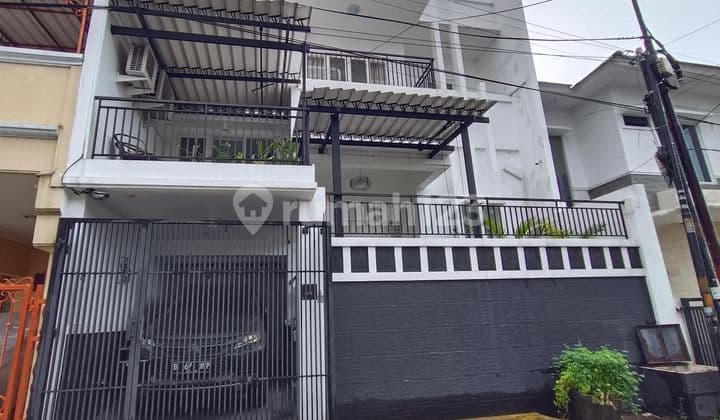 Dijual rumah siap huni sdh renovasi di Taman Galaxy