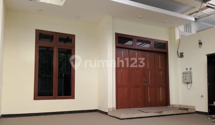 For Sale Rumah Tinggal di Komplek Sumbersari Mainroad