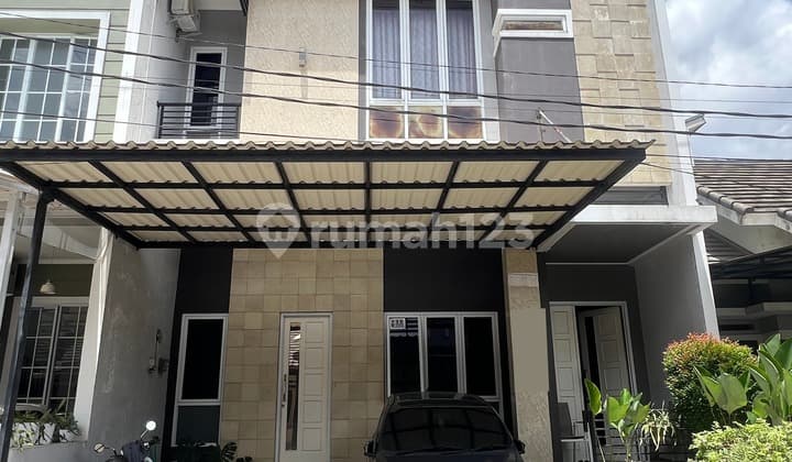 Rumah 3 Lantai Lokasi Strategis di Tengah Pusat Kota Depok