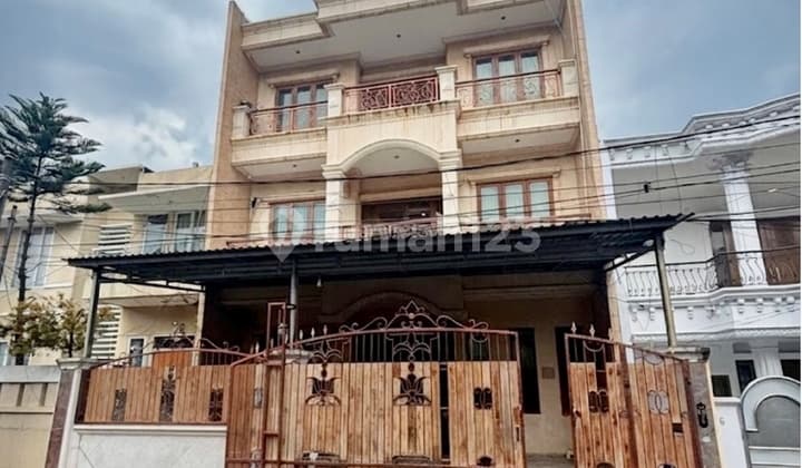 Rumah Luas 3.5Lantai Bangunan Kokoh Agung Permai Sunter