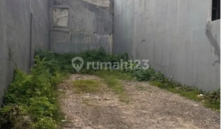 Metro Sunter Ready-to-Build Plot Rarely Available Good