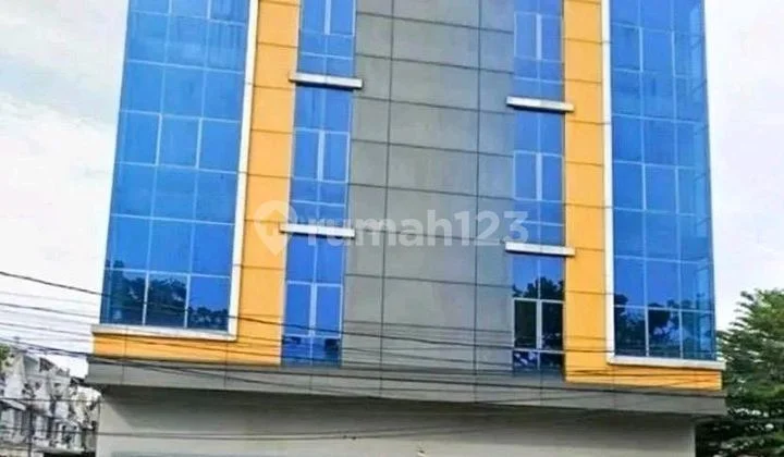 Ruko Kosong Pinggir Jalan Yos Sudarso Ruko Kosong Pinggir Jalan Yos Sudarso