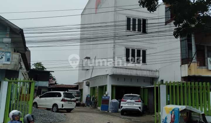 Ready to Occupy 3.5-Story Shop House + Land on Setiabudi Street
