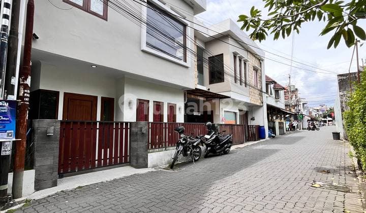 Exclusive Boarding House Just a Walk to UII Campus, 2nd Floor Near UPN Amikom