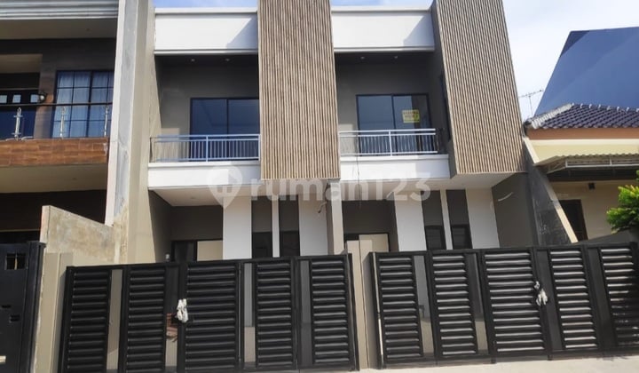 Villa House for Sale Cheap in Beautiful Kalijudan Surabaya