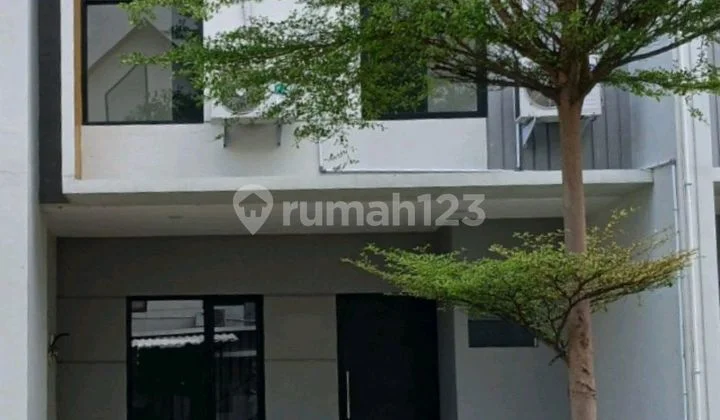 Disewakan Rumah Baru Eastern Park Surabaya Timur Disewakan Rumah Baru Eastern Park Surabaya Timur