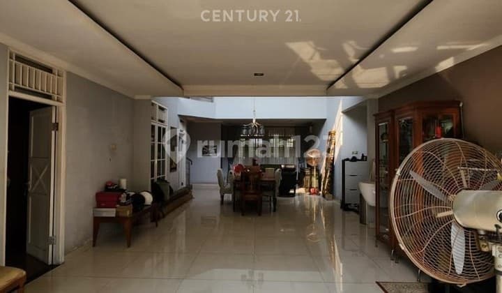 Dijual Cepat Rumah 2 Lantai Ada Taman Di Sektor 6 Bintaro EF15691