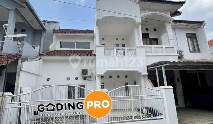 Depok House Like New, Ready to Move In