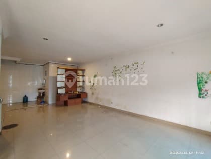 Disewakan Cepat Rumah di Mutiara Taman Palem