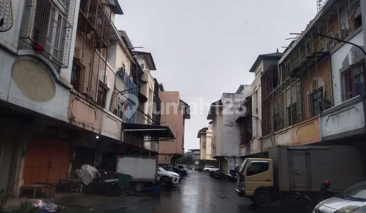 Disewakan Cepat Ruko di Taman Palem Lestari