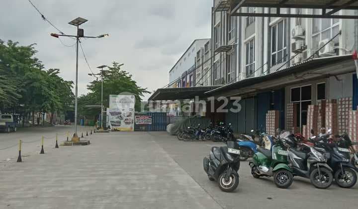 DISEWAKAN CEPAT RUKO DI JL. MARKET BOULEVARD