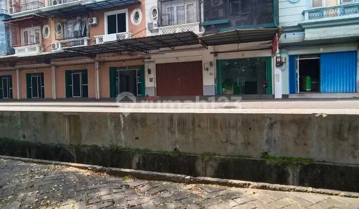 DISEWAKAN CEPAT RUKO DI MALIBU CITY RESORT DISEWAKAN CEPAT RUKO DI MALIBU CITY RESORT