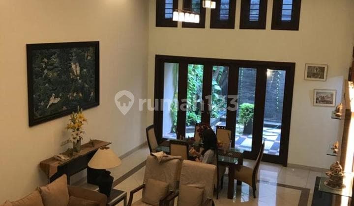 Dijual Cepat Rumah di Intecom Kebon Jeruk