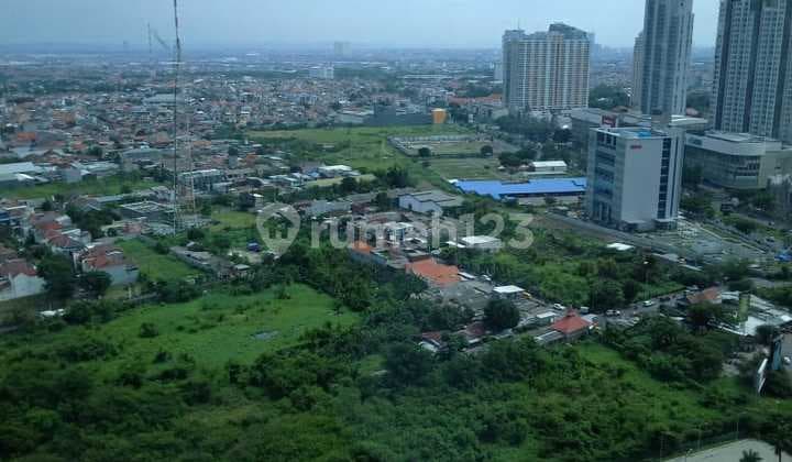 Apartemen Tanglin Surabaya Barat Menghadap Kolam Renang