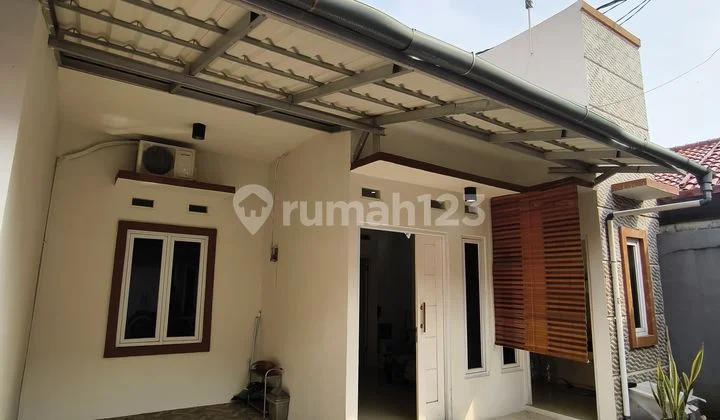 Rumah Cluster Eksklusif Semi Furnished Pamulang - Tangerang Selatan, Dekat Tol Pamulang Rumah Cluster Eksklusif Semi Furnished Pamulang - Tangerang Selatan, Dekat Tol Pamulang
