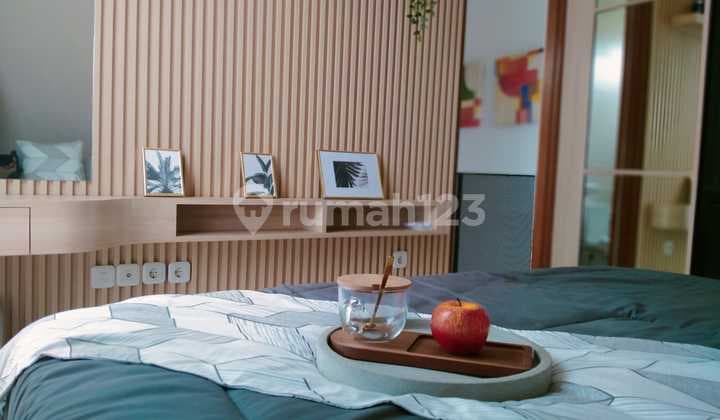 Rumah Modern Tropis Minimalis 2 Lantai 10 Menit ke Tol Jorr Exit Jatiwarna