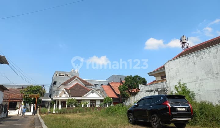 Dijual tanah Poros Jalan Di sawojajar Ranugrati