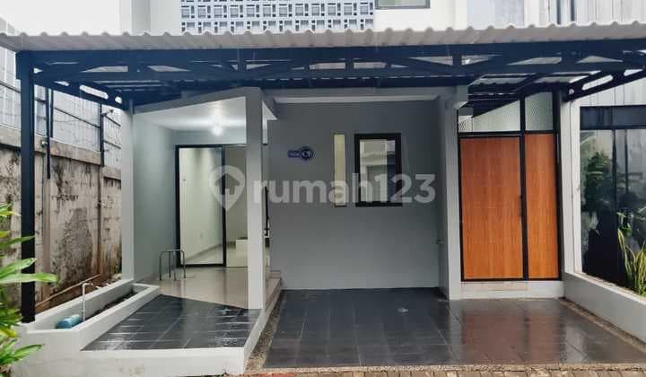 Rumah Minimalis 2 Lantai dalam Cluster Kawasan Serua, Ciputat