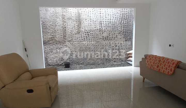 Rumah BrandNew 2 Lantai dalam Cluster Bintaro Sektor 3A