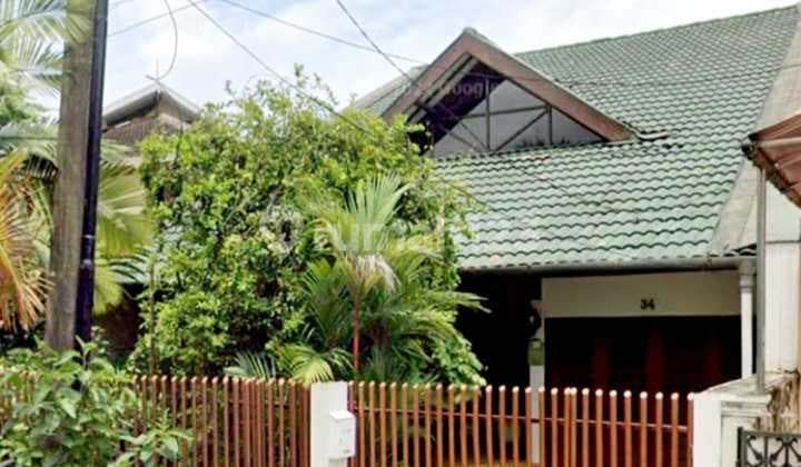 Rumah Cantik 2 Lantai Siap Huni di Kawasan Lebak Bulus