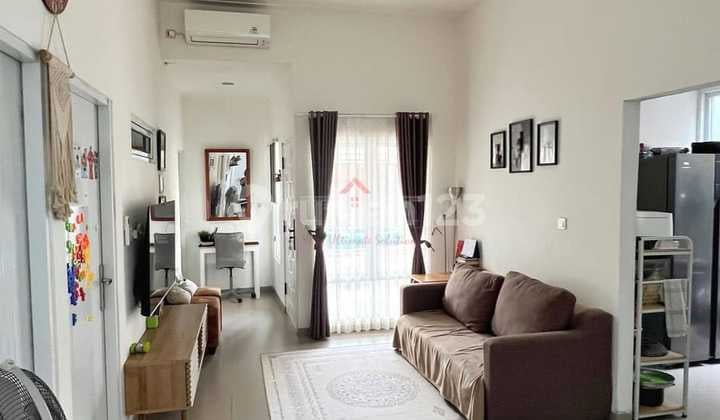 Nice Minimalist 1-Story House Near Commuter Train in Ready-to-Occupy Cluster