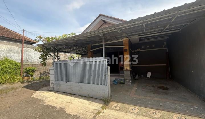 2-Story House in Denpasar Ready to Occupancy with Freehold Title