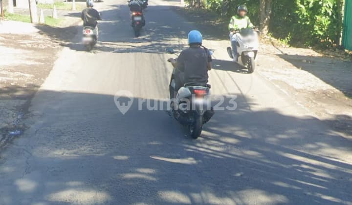 Strategic Land 8 Are in Denpasar