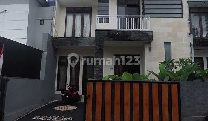 Rumah 2 Lantai Kosongan di Jimbaran