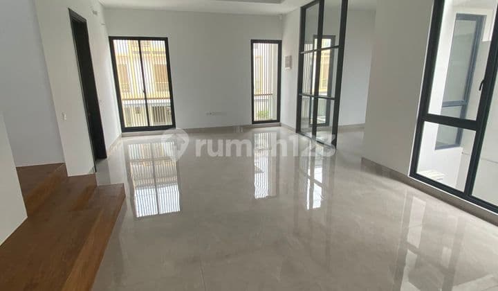 Di Sewakan Rumah Dekat Mall Eastvara Bsd City