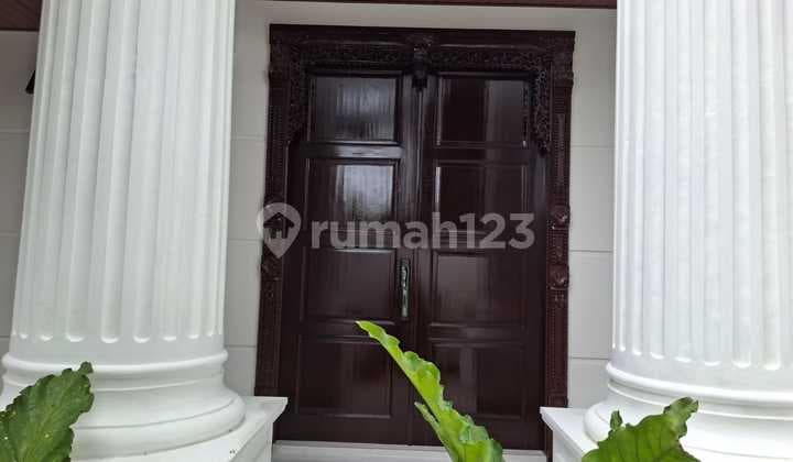 For Sale Luxury Fully Furnished House at Boulevard Citra Grand (New Building)