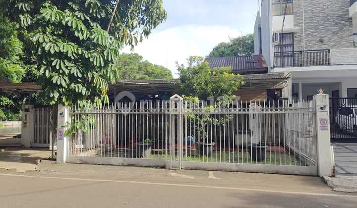 Dijual Rumah Lokasi Strategis Lebak Bulus Cocok Untuk Rumah Atau Tempat Usaha