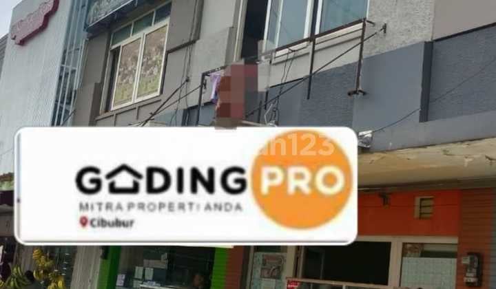 Ruko Hadap Jalan Boulevard Utama Fresh Market Kota Wisata Cibubur