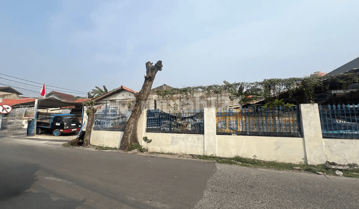 Ruang Usaha Hook 505 m di Pinggir Jalan Harapan Jaya Bekasi Utara