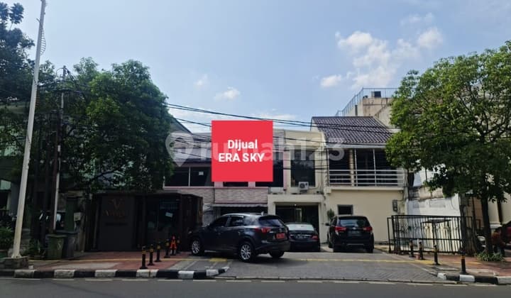 For Sale: Commercial Space on Gunawarman Street, South Jakarta