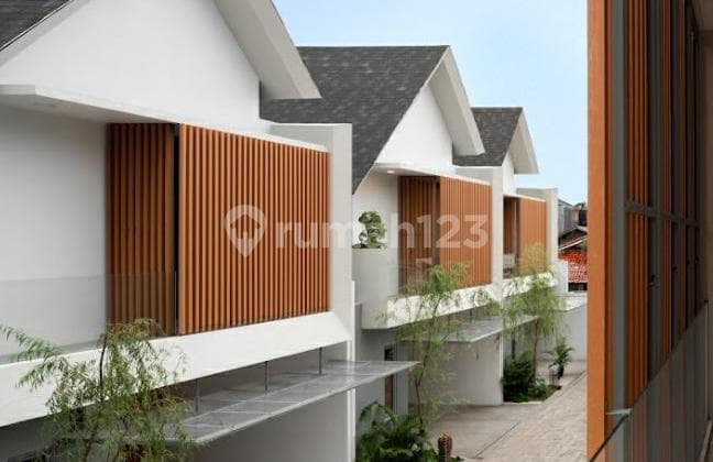 Brand New 2-Story House Inside Cirendeu Cluster South Tangerang
