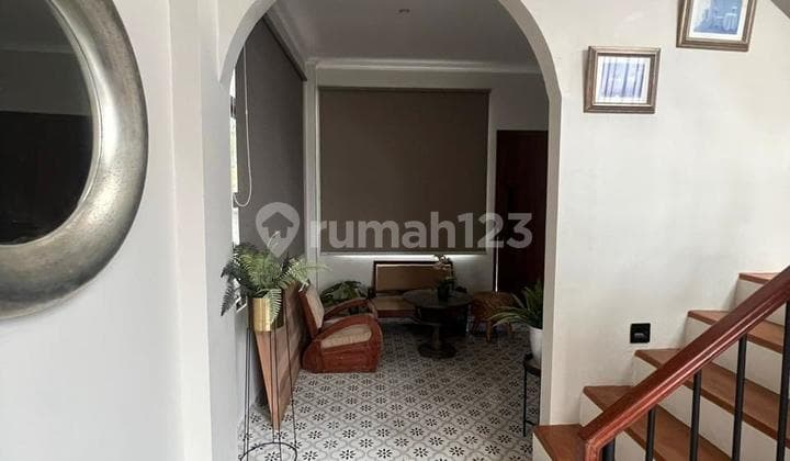 Rumah Minimalis 3 Lantai + Rooftop di Cirendeu Tangerang Selatan