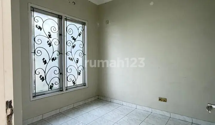 Ready-to-Occupy House in Puri Kembangan Complex, West Jakarta