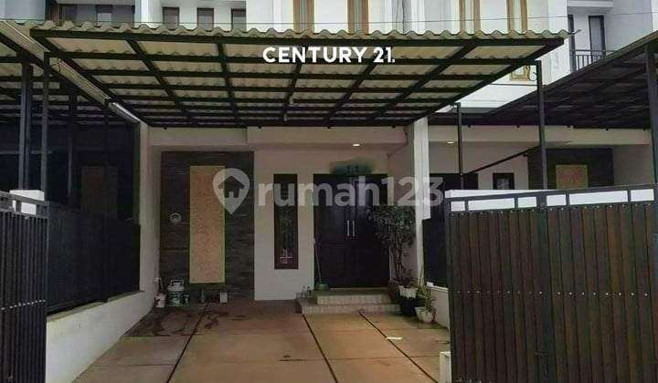 For Sale 2-Story House in Tangsel Area 9793