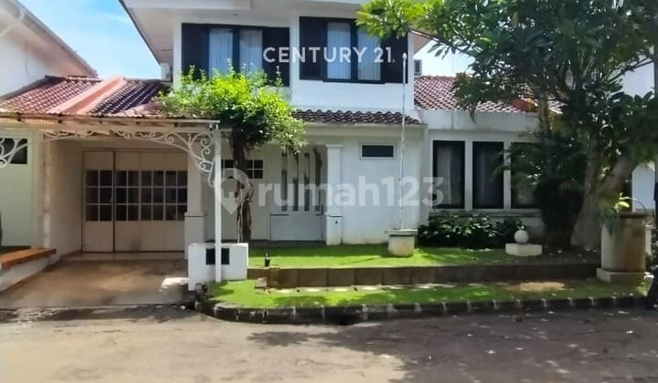 Rumah Cantik 2 Lantai Dalam Cluster Nyaman di Sektor 8 9269