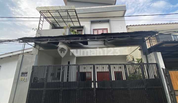 Rumah Siap Huni di Gapura Menteng, Sekitar Bintaro Jaya Sektor 5