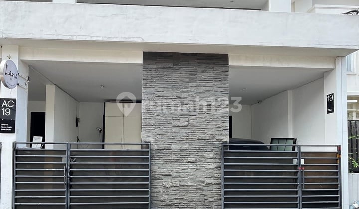 Rumah Siap Huni di Bintaro Jaya Sektor 3