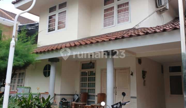 Rumah Siap Huni di Bintaro Sektor 8