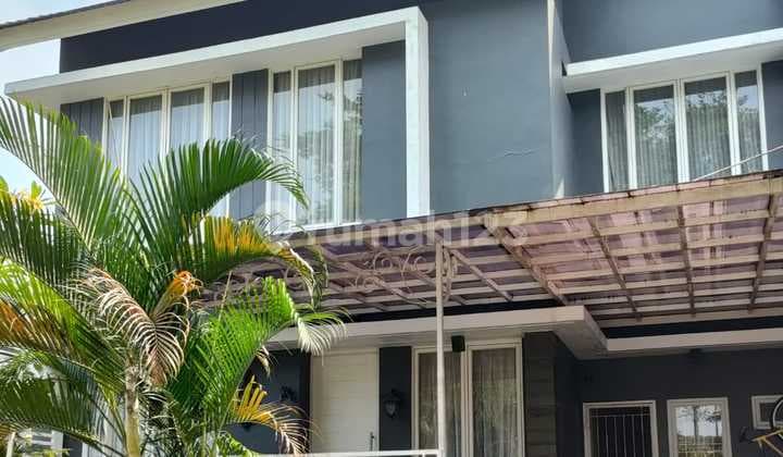 Rumah dengan Swimming Pool di Emerald Bintaro, Bintaro Sektor 9