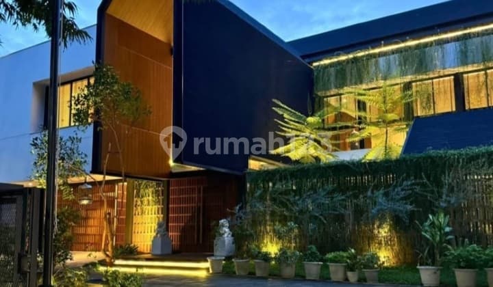 Turun Harga .. Rumah Siap Huni di Brawijaya, Kebayoran Baru