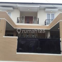 Rumah Siap Huni di Kompleks Unilever, Tangerang Selatan